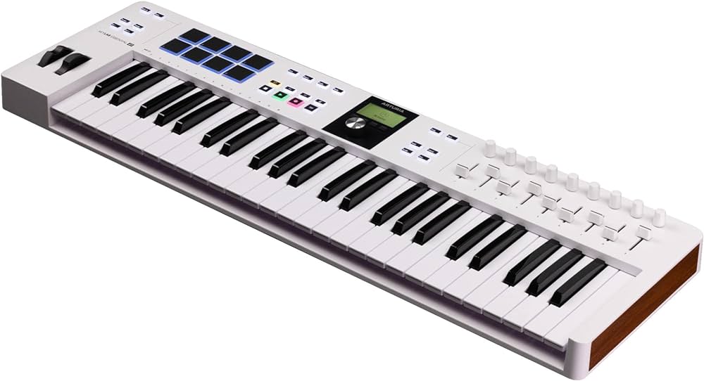 ARTURIA ESSENTIAL 49 MK3 WHITE